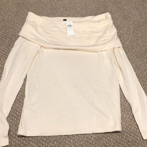NWT ANN TAYLOR Cream off the shoulder sweater S